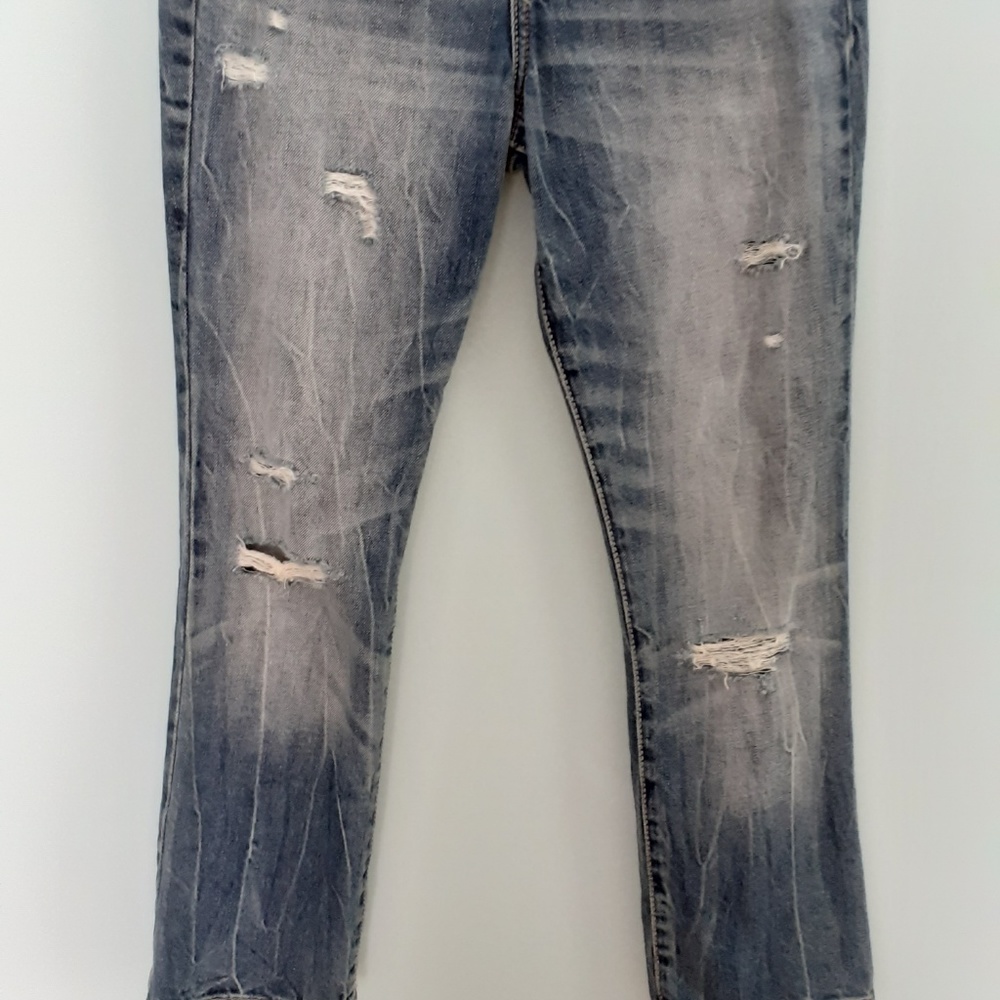 HOLLISTER Distressed Rhimestone Jeans - Picture 4 of 4